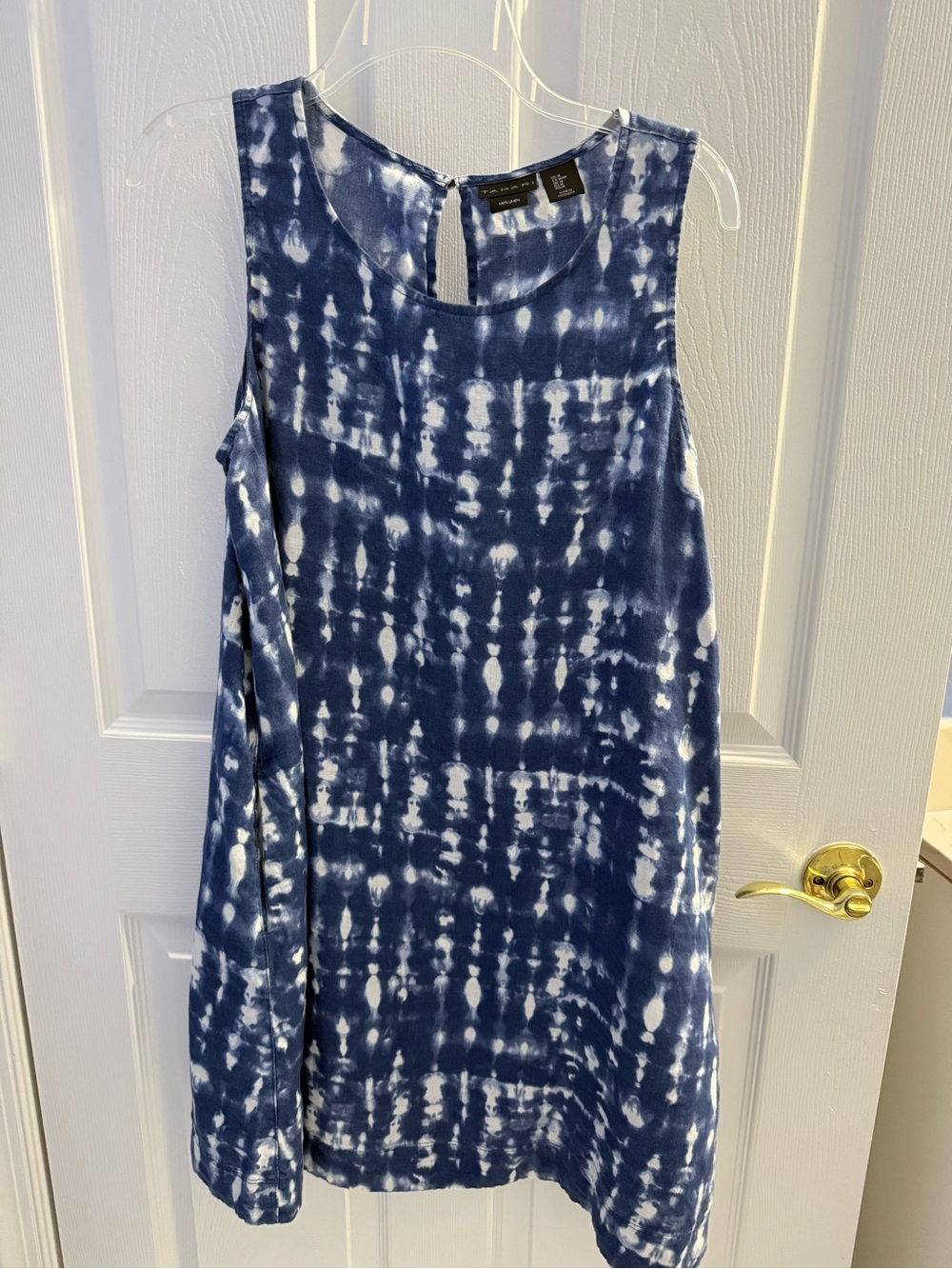 Tahari Blue and White Tie-Dye Sleeveless Mini Dress